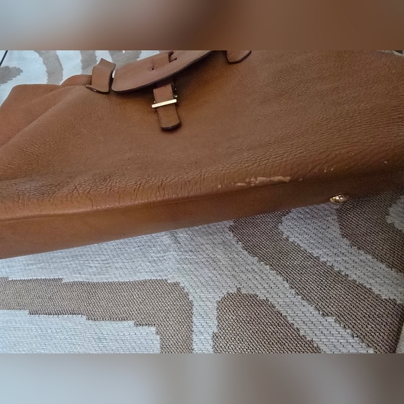 Meli Melo Elegant Tan Leather Tote Bag - Picture 5 of 6